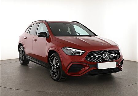 Mercedes-Benz GLA 200 GLA