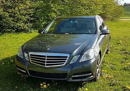 Mercedes-Benz E 200 CDI BlueEFFICIENCY AVANTGARDE AVANTGARDE