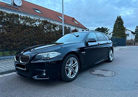 BMW 530d Touring A Luxury Line Luxury Line