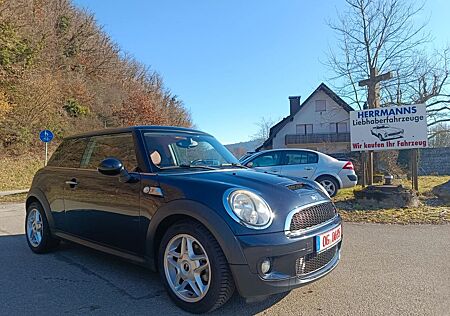 Mini Cooper S 1.6, 108TKm, TÜV03/27, 173PS, SHZ, Leder