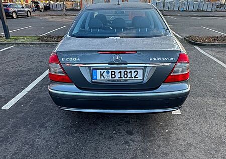 Mercedes-Benz E 200 KOMPRESSOR AVANTGARDE Avantgarde