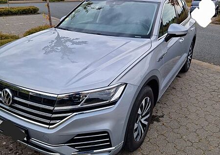 VW Touareg Volkswagen Elegance 4 Rad AHK Standheiz