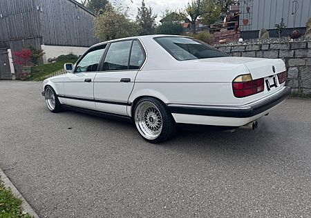 BMW 730