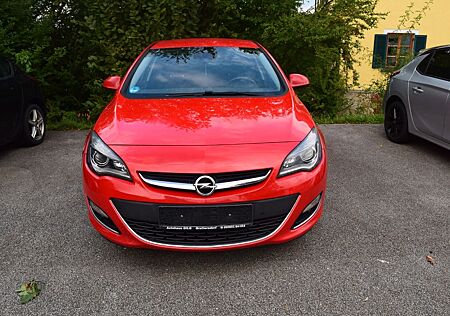 Opel Astra J Lim. 5-trg. Innovation