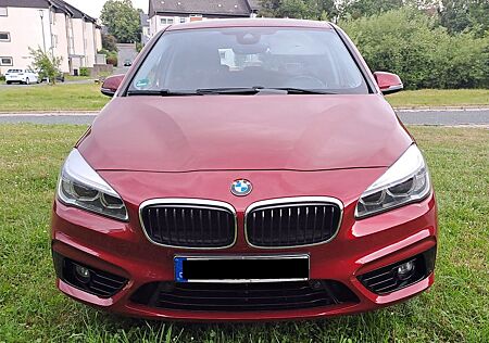 BMW 2er 220 Active Tourer 220d xDrive Sport Line A S...