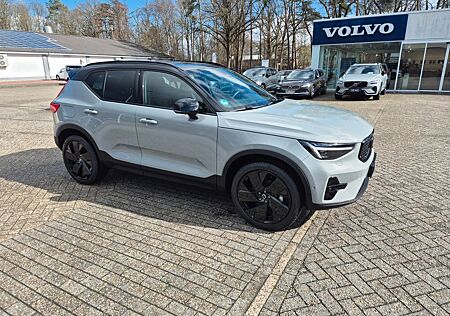 Volvo XC 40 XC40 Ultra Black Edition 2WD B4