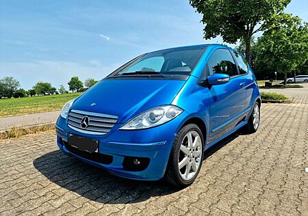 Mercedes-Benz A 170 AVANTGARDE + Sportpaket - TÜV 03/27