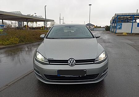 VW Golf Volkswagen 1.2 TSI Comfortline