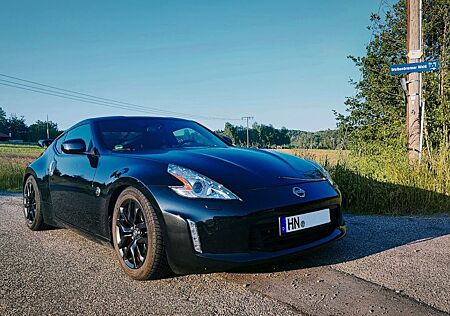 Nissan 370Z 3.7 Pack