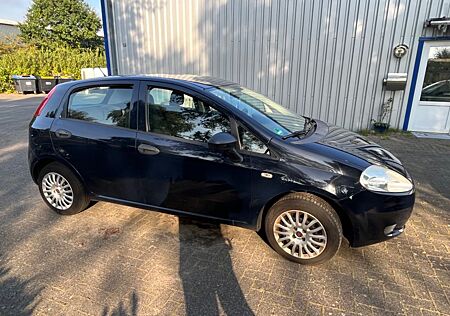 Fiat Punto 1.2 8V - Tüv 10.2026