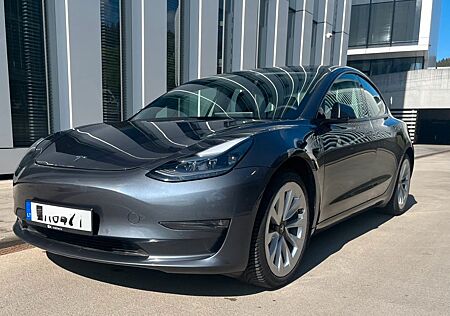 Tesla Model 3 gebraucht kaufen Tesla Model 3 Allradantrieb mit Dualmotor Long Ran...