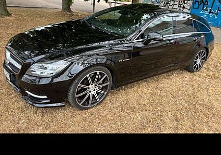 Mercedes-Benz CLS 500 Shooting Brake CLS 500 4MATIC AMG TÜV 27