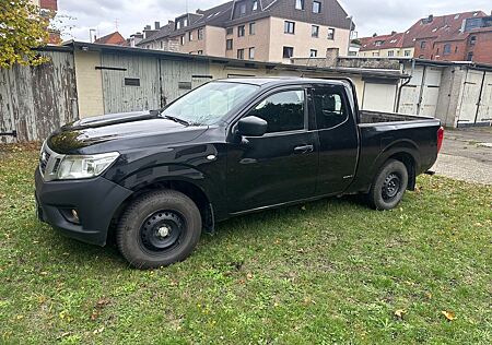 Nissan Navara NP300 Visia King Cab 4x4