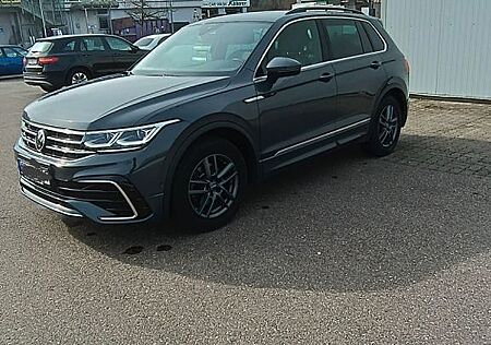 VW Tiguan Volkswagen 1.5 TSI OPF DSG R-Line R-Line Navi IQ Lig