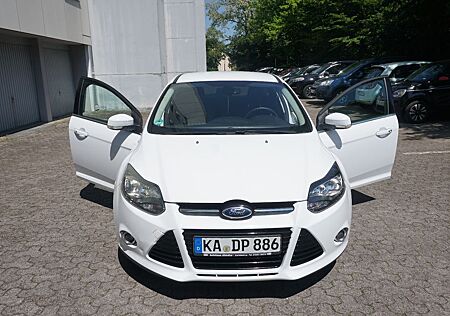 Ford Focus 1,6 EcoBoost 110kW Titanium Titanium