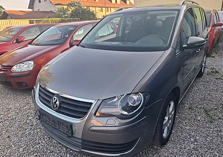 VW Touran Volkswagen Freestyle 1.6 75 Kw 102 Ps. Klimaautomat