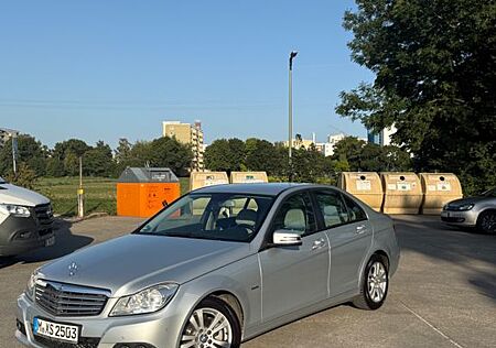 Mercedes-Benz C 180 BlueEFFICIENCY AVANTGARDE AVANTGARDE