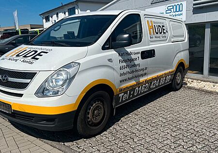 Hyundai H-1 , 136PS, AHK, 3Sitzer, el. Fensterh, Zentral,