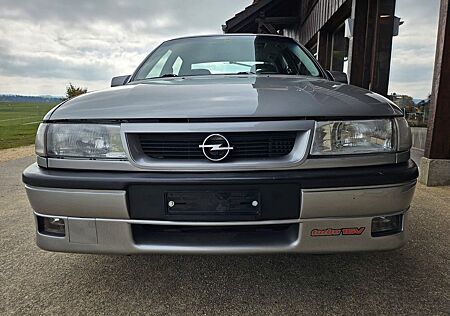 Opel Vectra 2.0i TURBO 16V 4X4 gute zustand