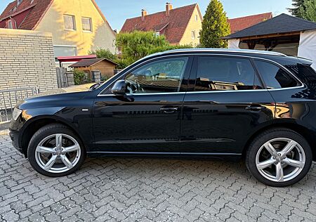 Audi Q5 3.0 TDI S tronic quattro -
