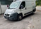 Peugeot Boxer 2,2 HDi L1H1mit AHK