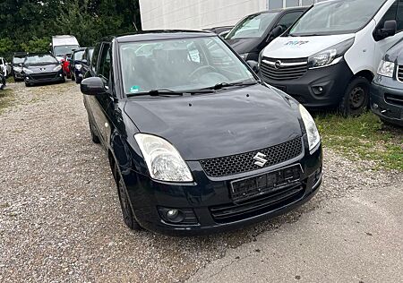 Suzuki Swift 4X4 1.3 LITER-KLIMA-EURO 4