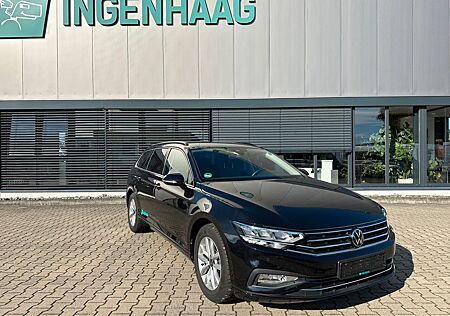 VW Passat Variant Volkswagen 1,5 TSI Business DSG Navi