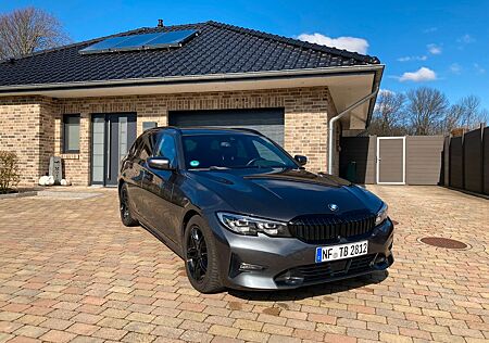 BMW 320d Touring Automatik