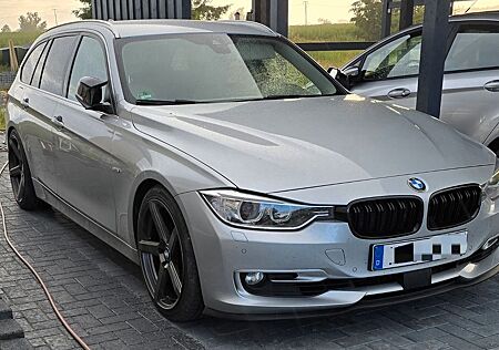 BMW 330d xDrive Touring AHK | HUD| Winterpaket