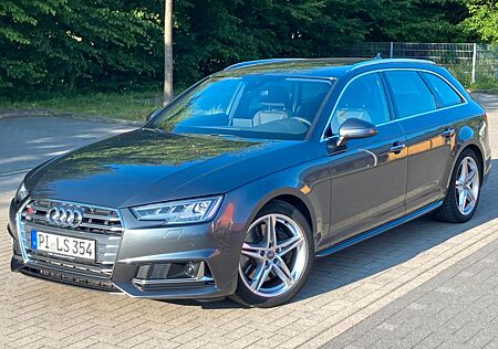 Audi S4 3.0 TFSI Avant mit ABT Leistungssteigerung