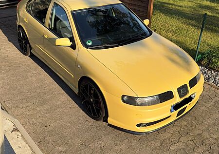 Seat Leon 2.8 V6 Cupra 4 / TÜV 26