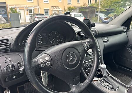 Mercedes-Benz CE 220 gebraucht kaufen Mercedes-Benz CE 220 C 220 CDI Sportcoupé -