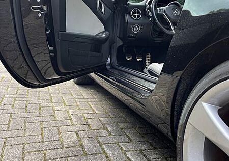 Mercedes-Benz SLK 200 -Leder / Airscarf