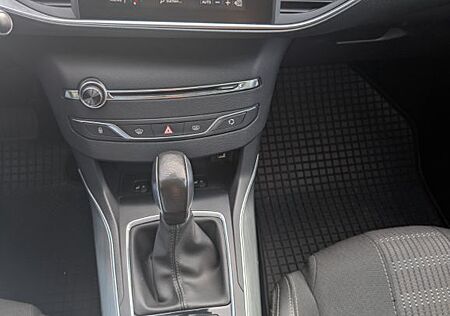 Peugeot 308 BlueHDi 150 EAT6 Allure SW Allure