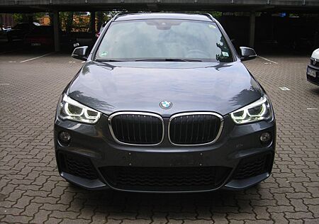 BMW X1 xDrive 20 i M Sport 1.Hand Panoramadach