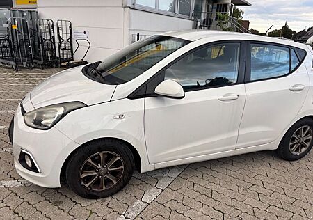 Hyundai i10 FIFA World Cup Edition * 1.HAND *