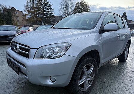 Toyota RAV 4 RAV4 Sol|TÜV Bis 01.25|2,0 Benzin 4X4.