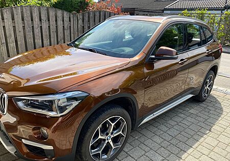 BMW X1 sDrive18i -