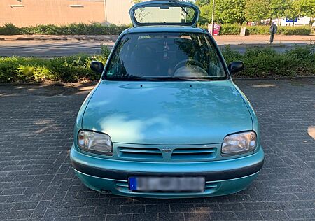 Nissan Micra 1.0 Style Style Frauenauto
