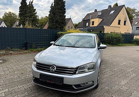 VW Passat Volkswagen 2.0 TDI Trendline BlueMotion Technolo...