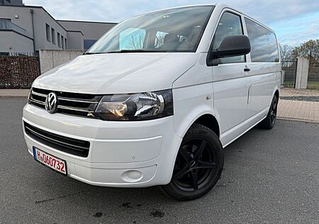 VW T5 Multivan Volkswagen STARTLINE/140PS/1.HAND/TOP-ZUSTAND