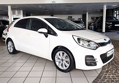 Kia Rio Dream Team Kamera LenkrHeizg PDC NAVI
