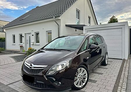Opel Zafira Tourer 2.0 CDTI Automatik (2 Hand)