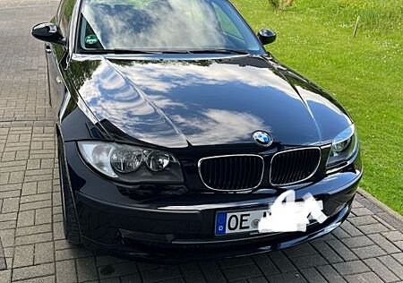 BMW 116i -Benzin gepflegter Zustand