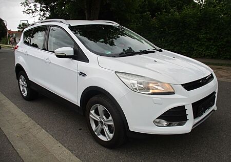 Ford Kuga 1.5 Sync Edition TEMP~SITZHZG~TÜV NEU ~ TOP