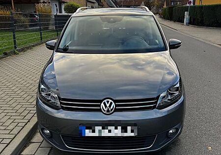 VW Touran Volkswagen 2.0 TDI DSG CUP Standheizung