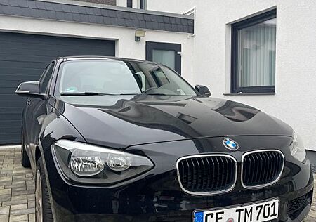 BMW 114i -