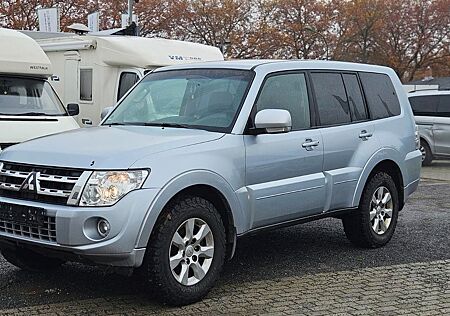 Mitsubishi Pajero 3.2 DI-D Invite TÜV