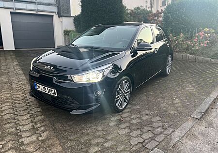 Kia Rio Platinum Automatik Garantie Winterreifen