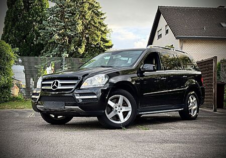Mercedes-Benz GL 350 BlueTEC*4MATIC*PANO*